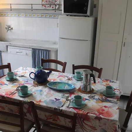Apartament Rosa Immersa Nel *